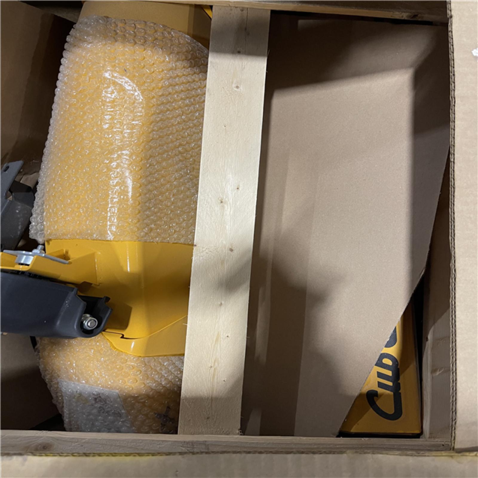 DALLAS LOCATION- LIKE NEW!- Cub Cadet 2X 26 in. 243cc IntelliPower Two-Stage Electric Start Gas Snow Blower with Power Steering and Steel Chute