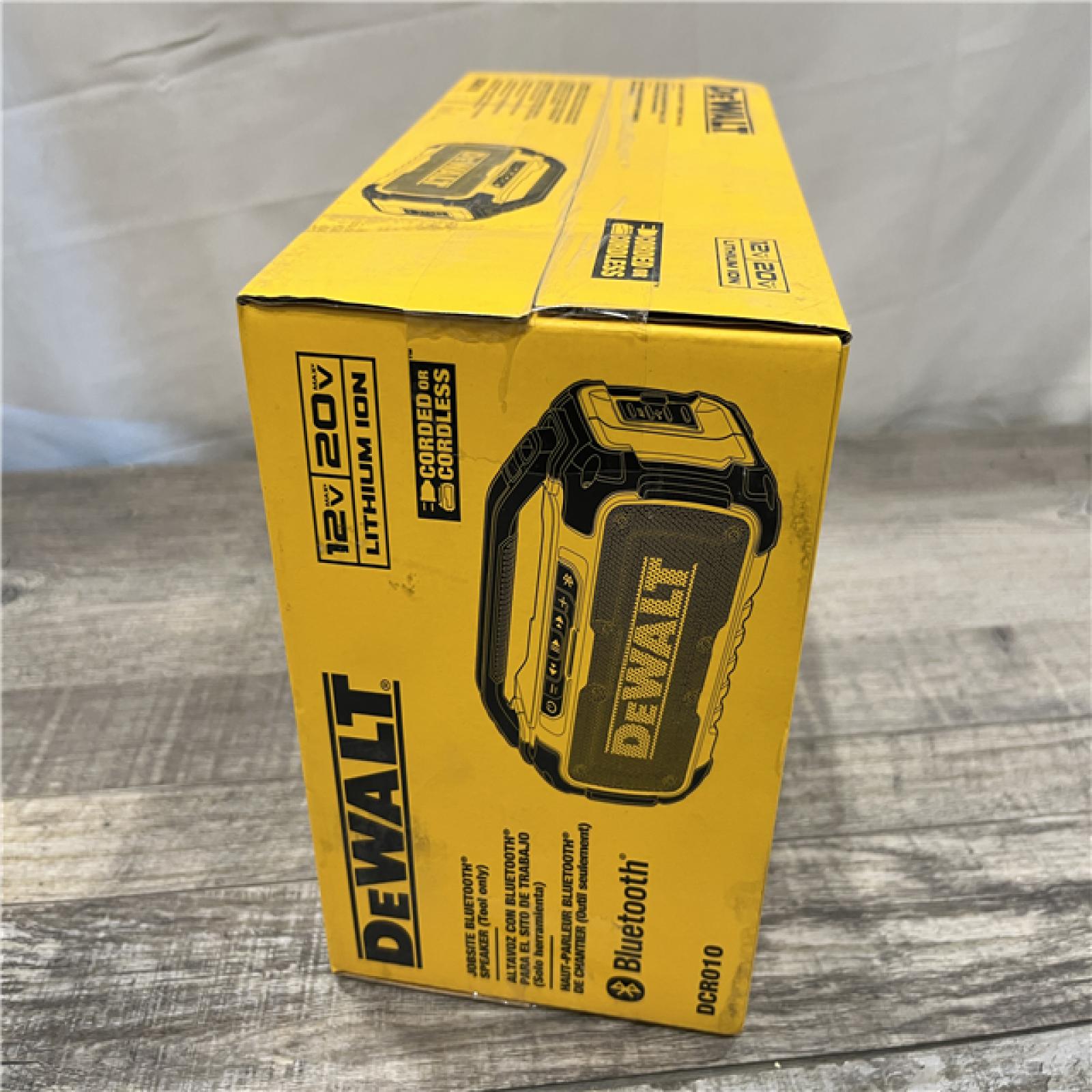 NEW - DEWALT 20V MAX Cordless Bluetooth Speaker (Tool Only)
