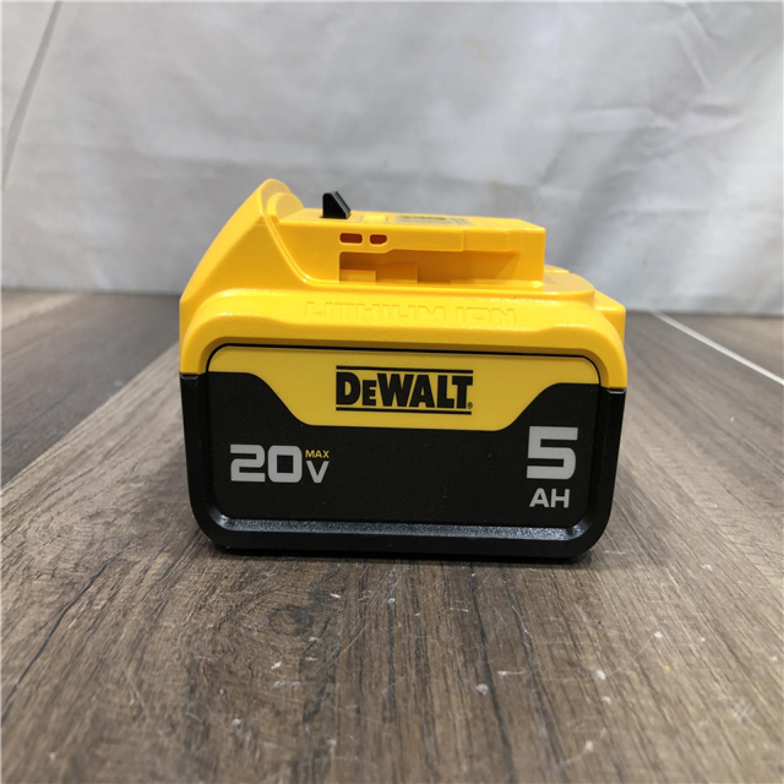 AS-IS DEWALT 20V MAX Lithium-Ion Starter Kit
