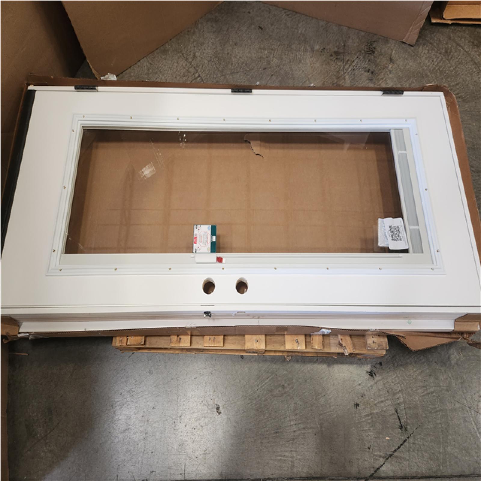 Phoenix NEW MMI DOOR 32 in. x 80 in. Internal Blinds Right-Hand Inswing Full Lite Clear Classic Primed Fiberglass Smooth Prehung Front Doo
