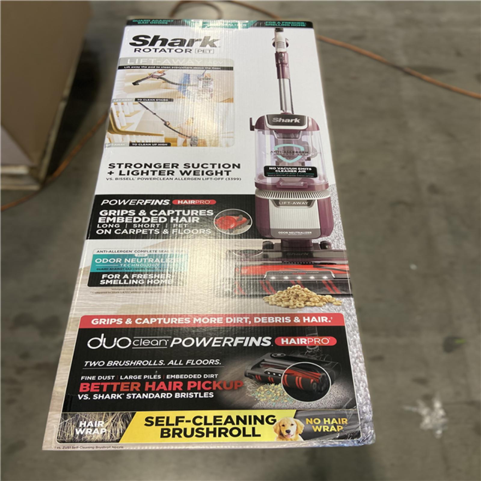 NEW! - Shark LA702 Rotator Pet Lift-Away ADV Upright Vacuum with DuoClean PowerFins HairPro & Odor Neutralizer Technology