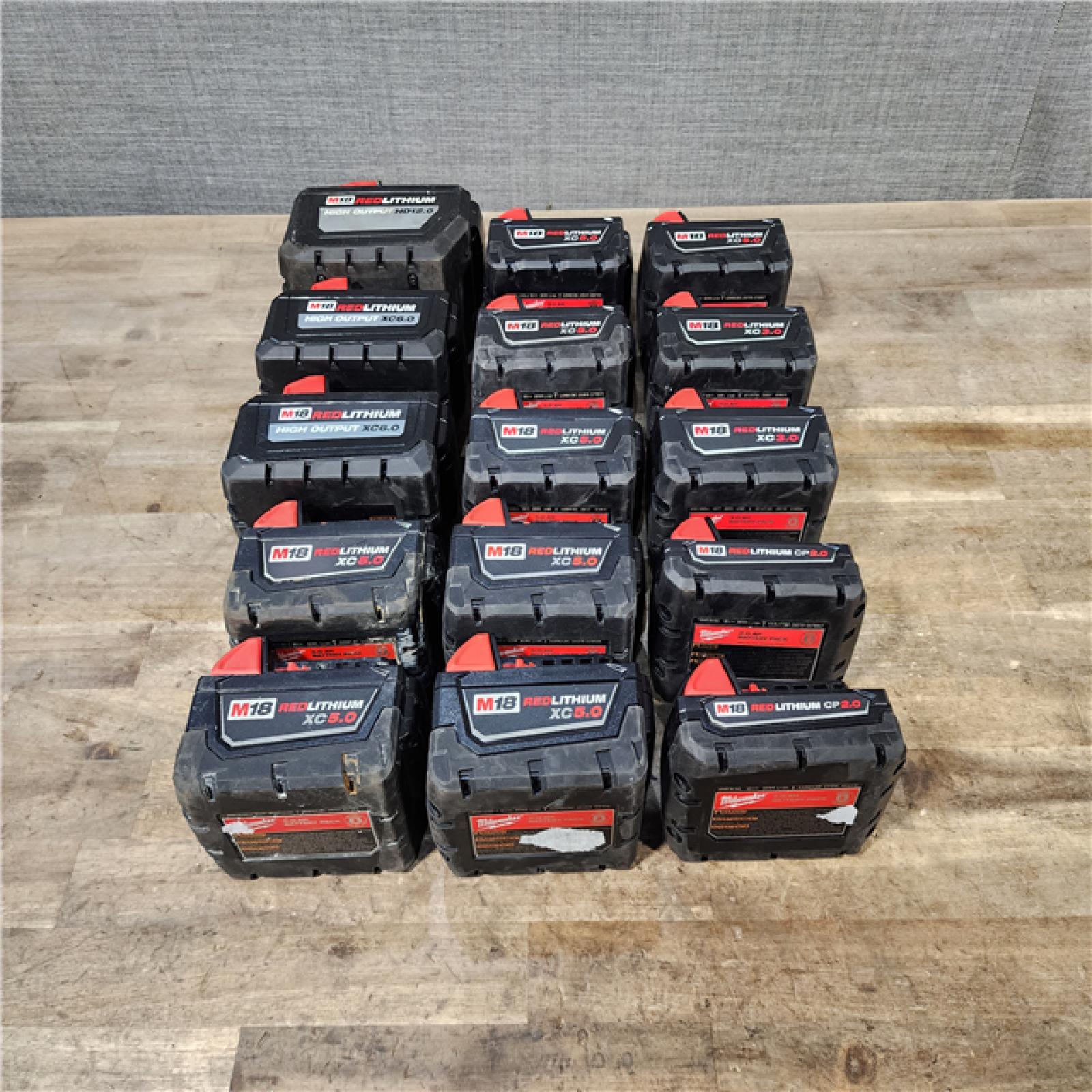 HOUSTON LOCATION - AS-IS MILWAUKEE BATTERY PACK QTY - 15