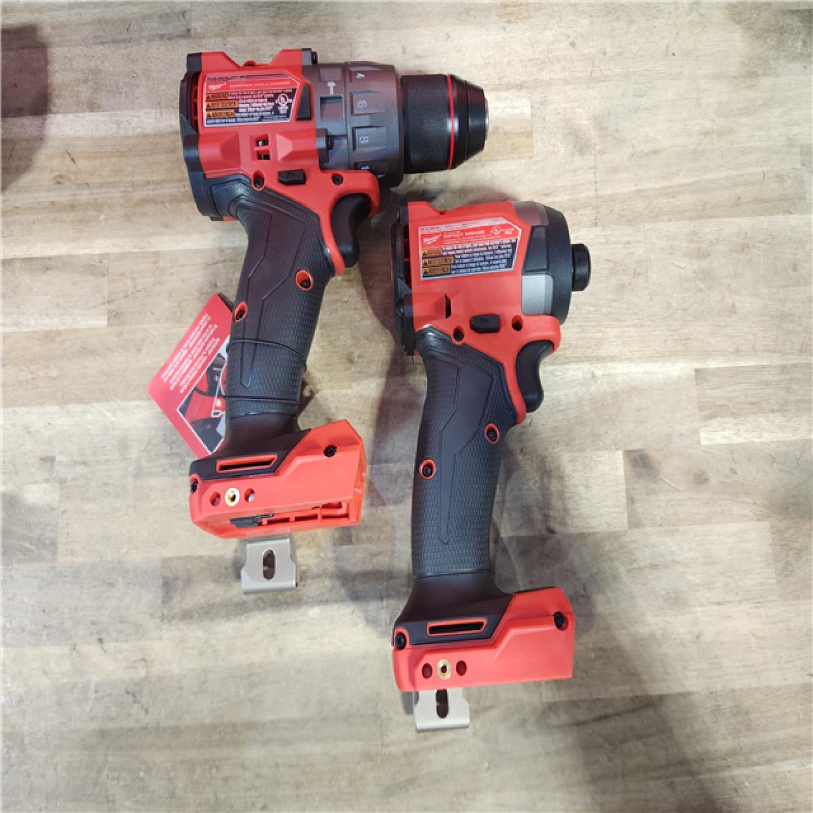 HOUSTON LOCATION - AS-IS (APPEARS LIKE NEW) MILWAUKEE FUEL 18V Lithium-Ion Brushless Cordless Hammer Drill and Impact Driver Combo Kit