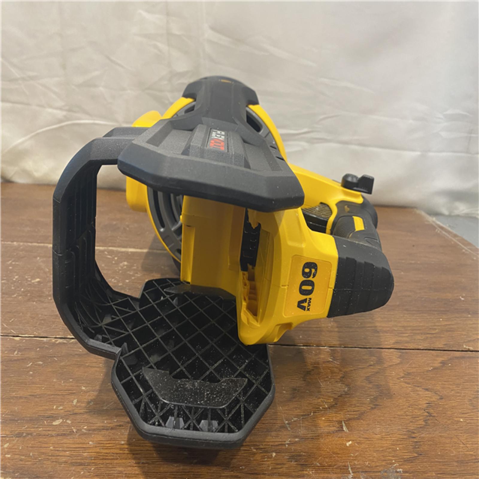 AS-IS DeWalt DEWALT 60V AXIAL BLOWER