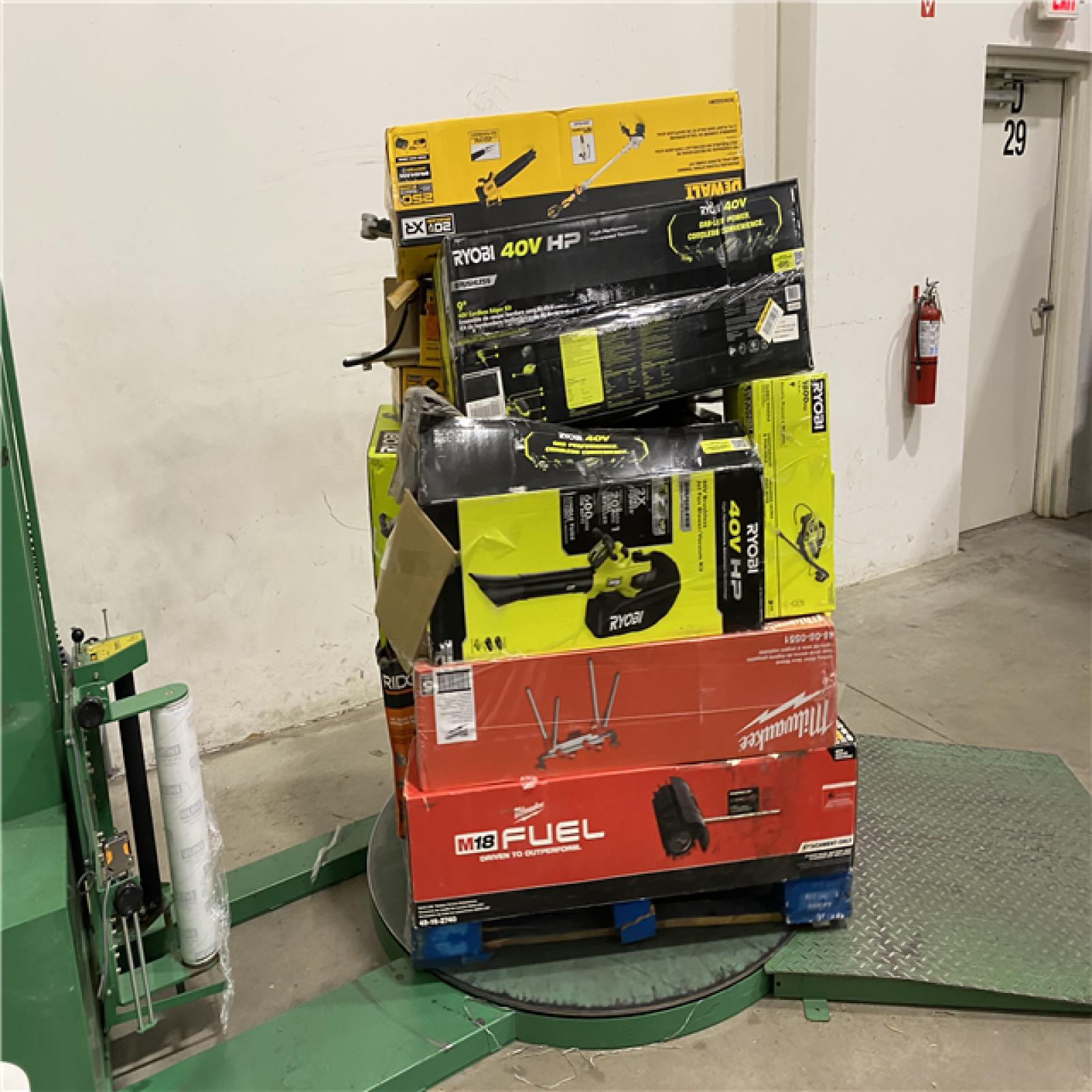 Dallas Location - As-Is Tool Pallet