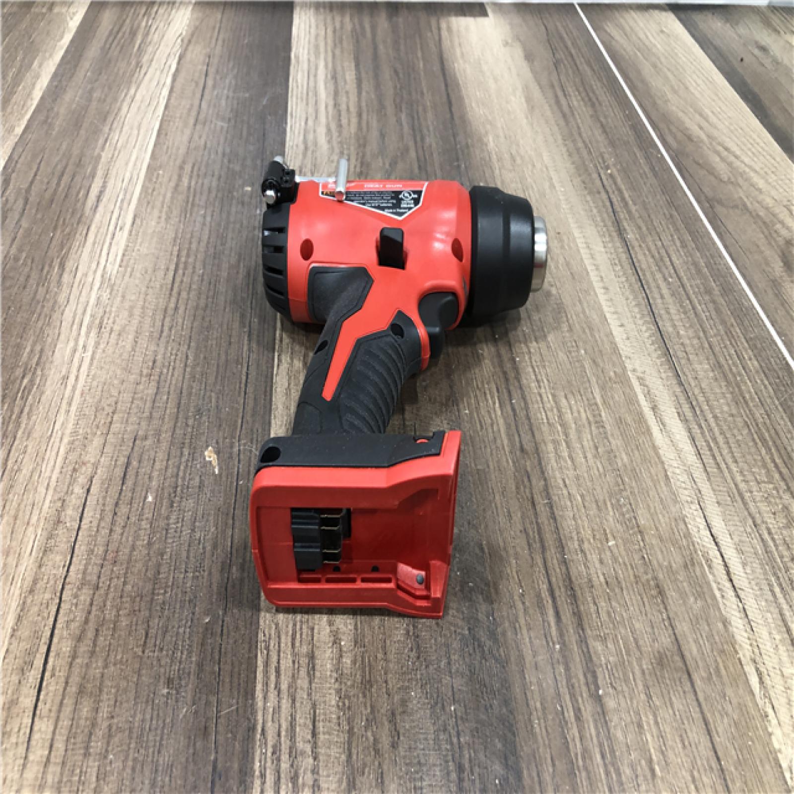 AS-IS Milwaukee M18 18V Lithium-Ion Cordless Compact Heat Gun (Tool-Only)