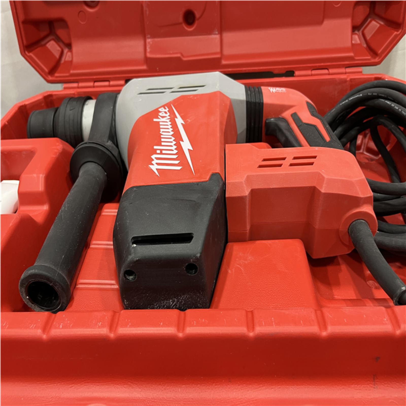 AS-IS Milwaukee 1-9/16 in. SDS-Max Rotary Hammer