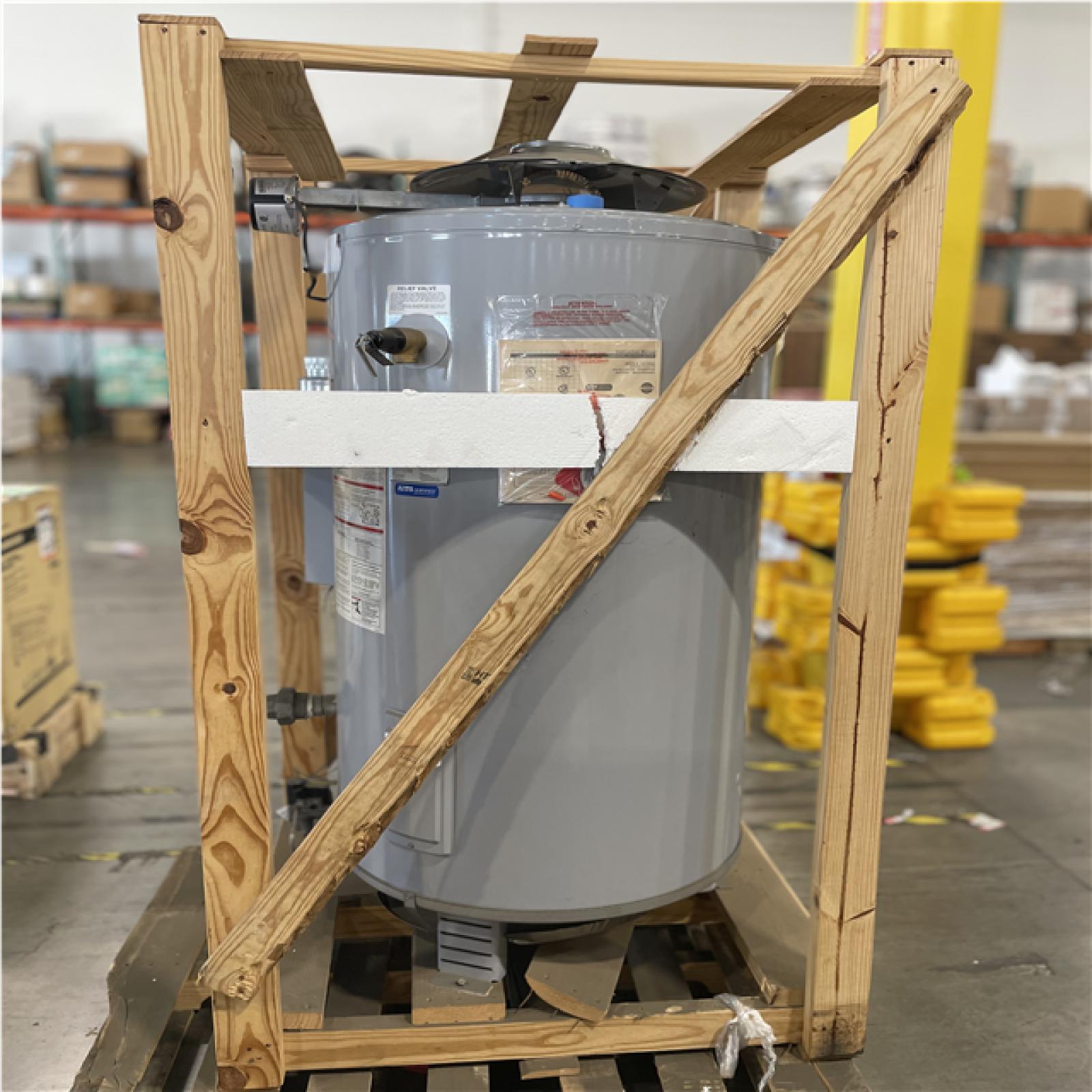 DALLAS LOCATION- AS-IS A.O. Smith Master-Fit® BTR 71 gal. Tall 120 MBH Commercial Natural Gas Water Heater