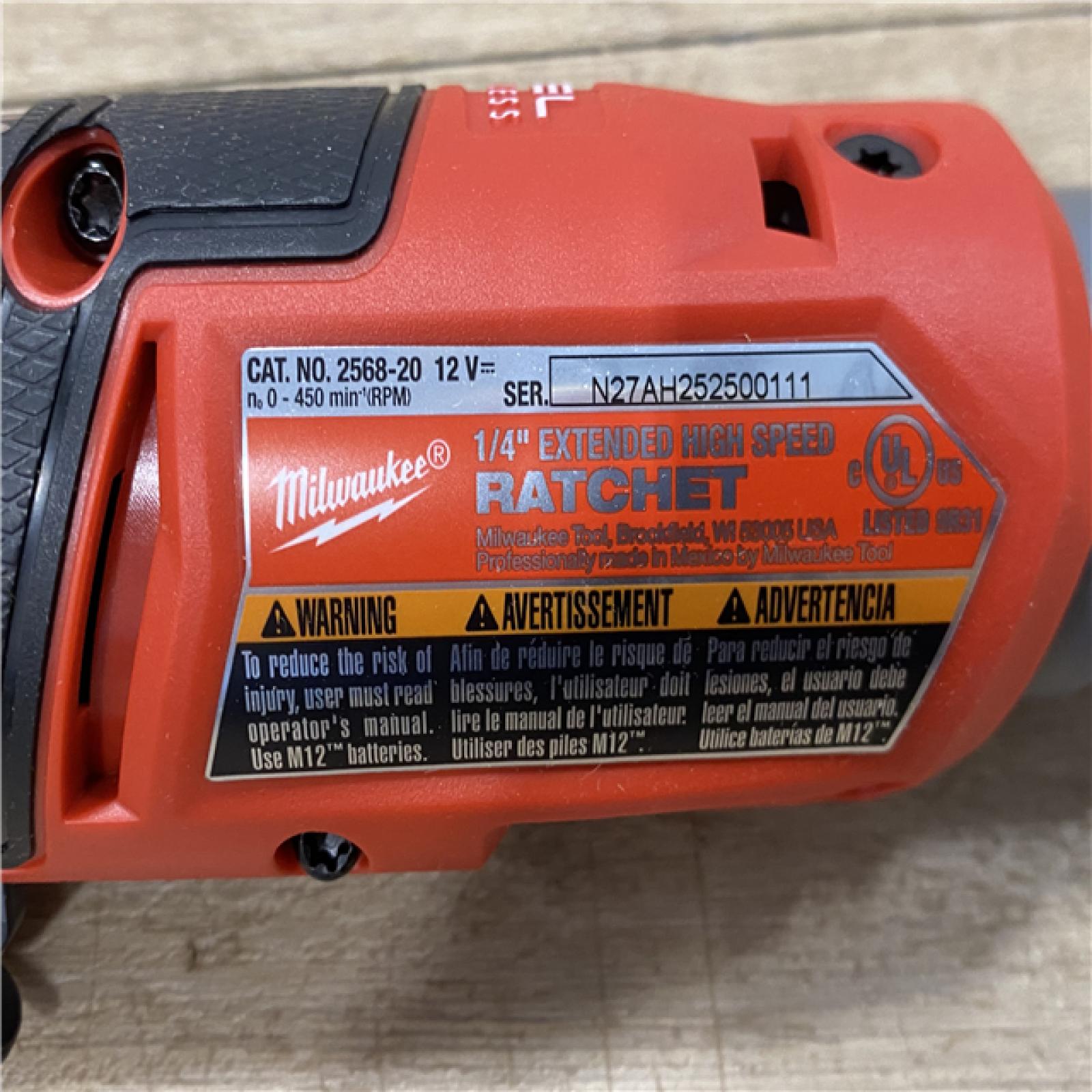 AS-IS Milwaukee 2568-20 12V M12 FUEL Lithium-Ion Brushless Cordless 1/4 Extended Reach High Speed Ratchet (Tool Only)