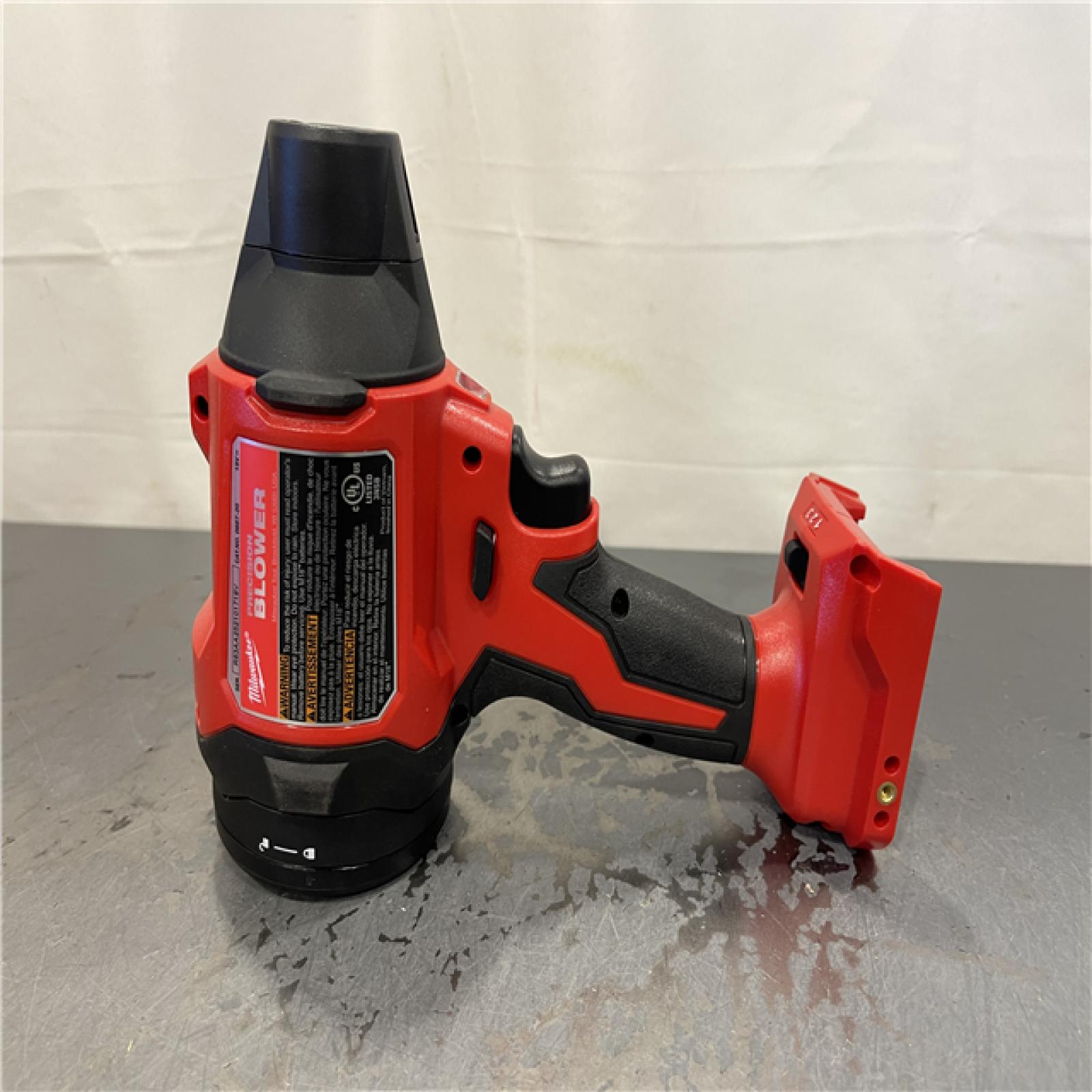 AS-IS - Milwaukee M18 18V Lithium-Ion 570 MPH Brushless Cordless Precision Blower