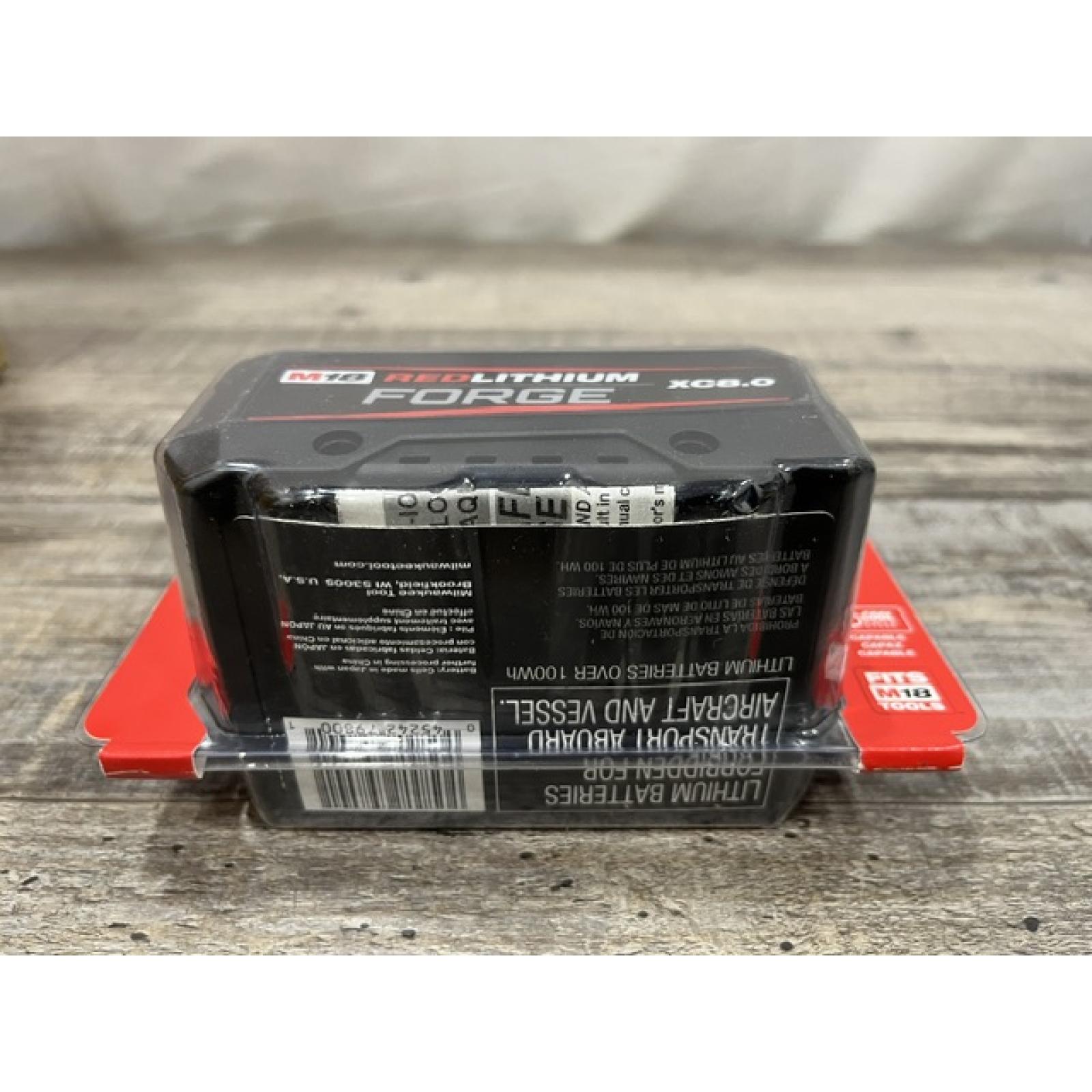 NEW - Milwaukee 18V Lithium-Ion REDLITHIUM FORGE XC 8.0 Ah Battery Pack