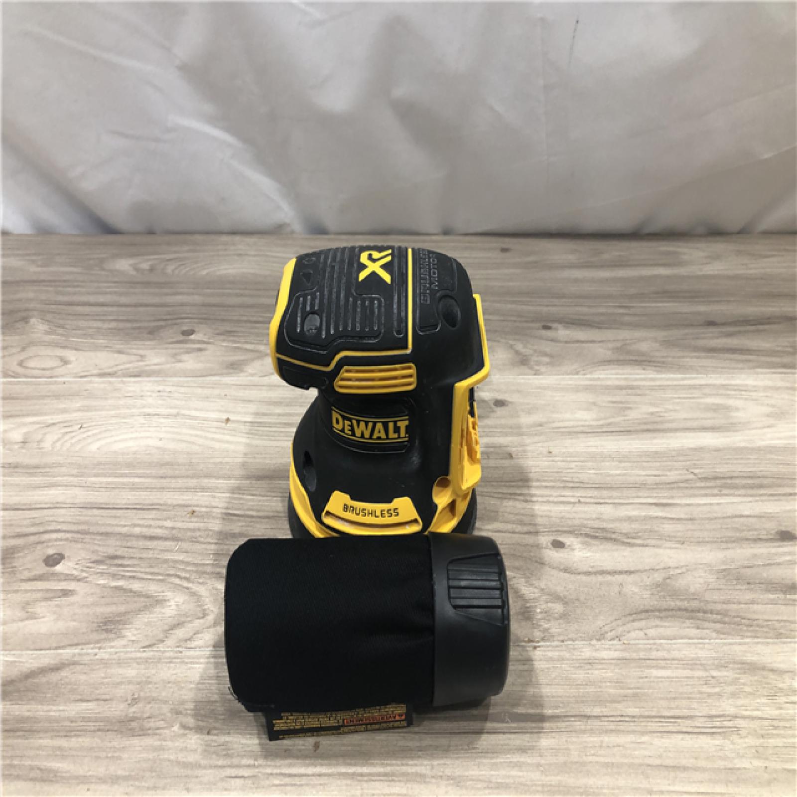 AS-IS DEWALT 20V MAX XR Cordless 5 in. Random Orbital Sander (Tool Only)
