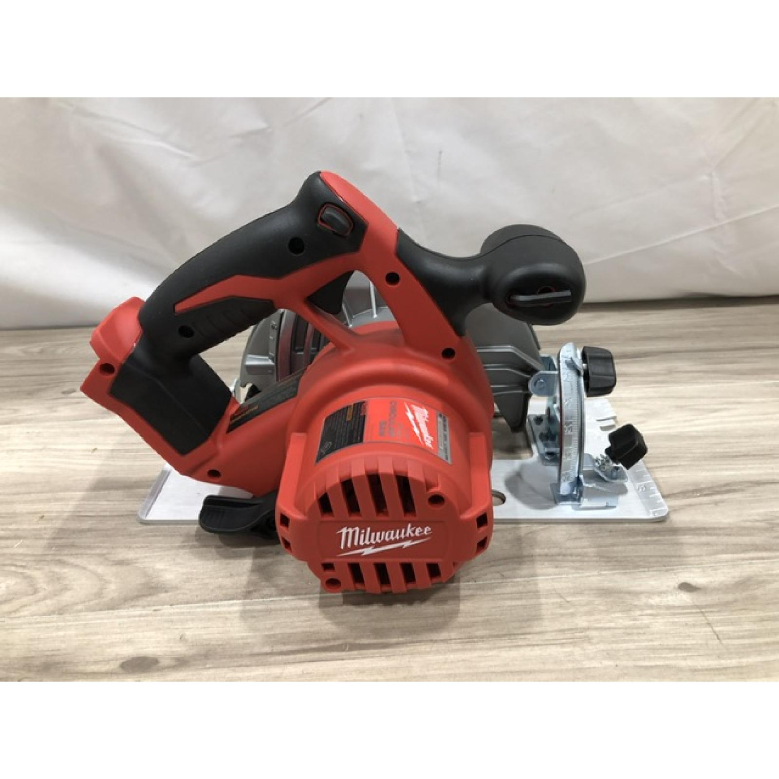 AS-IS Milwaukee 2630-20 M18 Cordless 6-1/2 Circular Saw (Bare Tool Only)