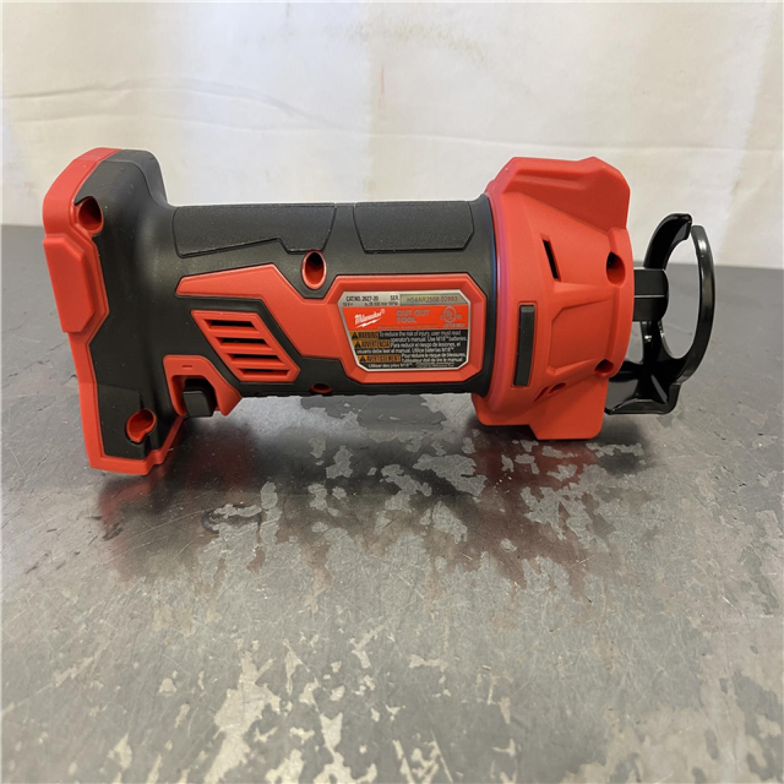 AS-IS - Milwaukee M18 18V Lithium-Ion Cordless Drywall Cut Out Rotary Tool