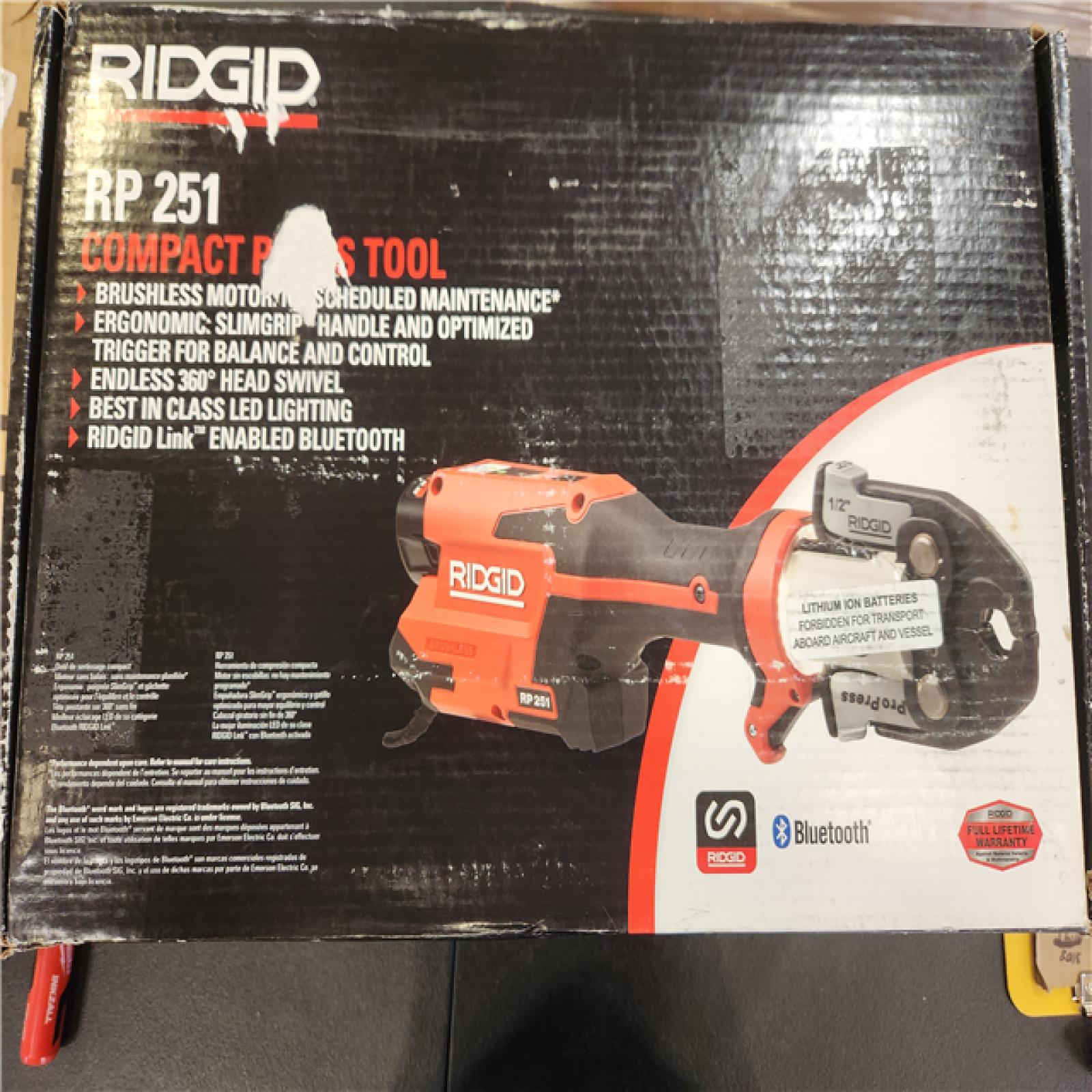 Phoenix NEW RIDGID RP 251 Stainless Steel Press Tool Kit Includes 3-ProPress Jaws (1/2  3/4  1 in.)  2-12V Batteries  Charger Plus Case
