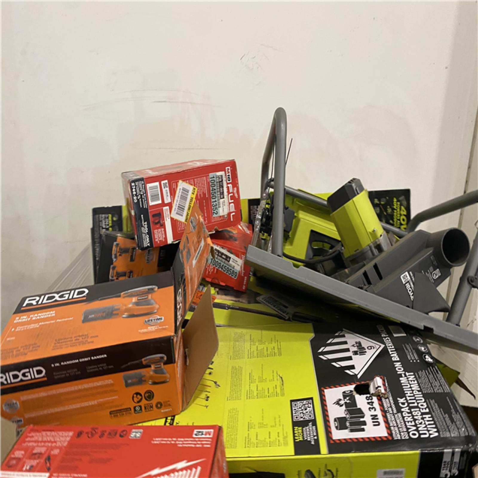 Dallas Location - As-Is Tool Pallet