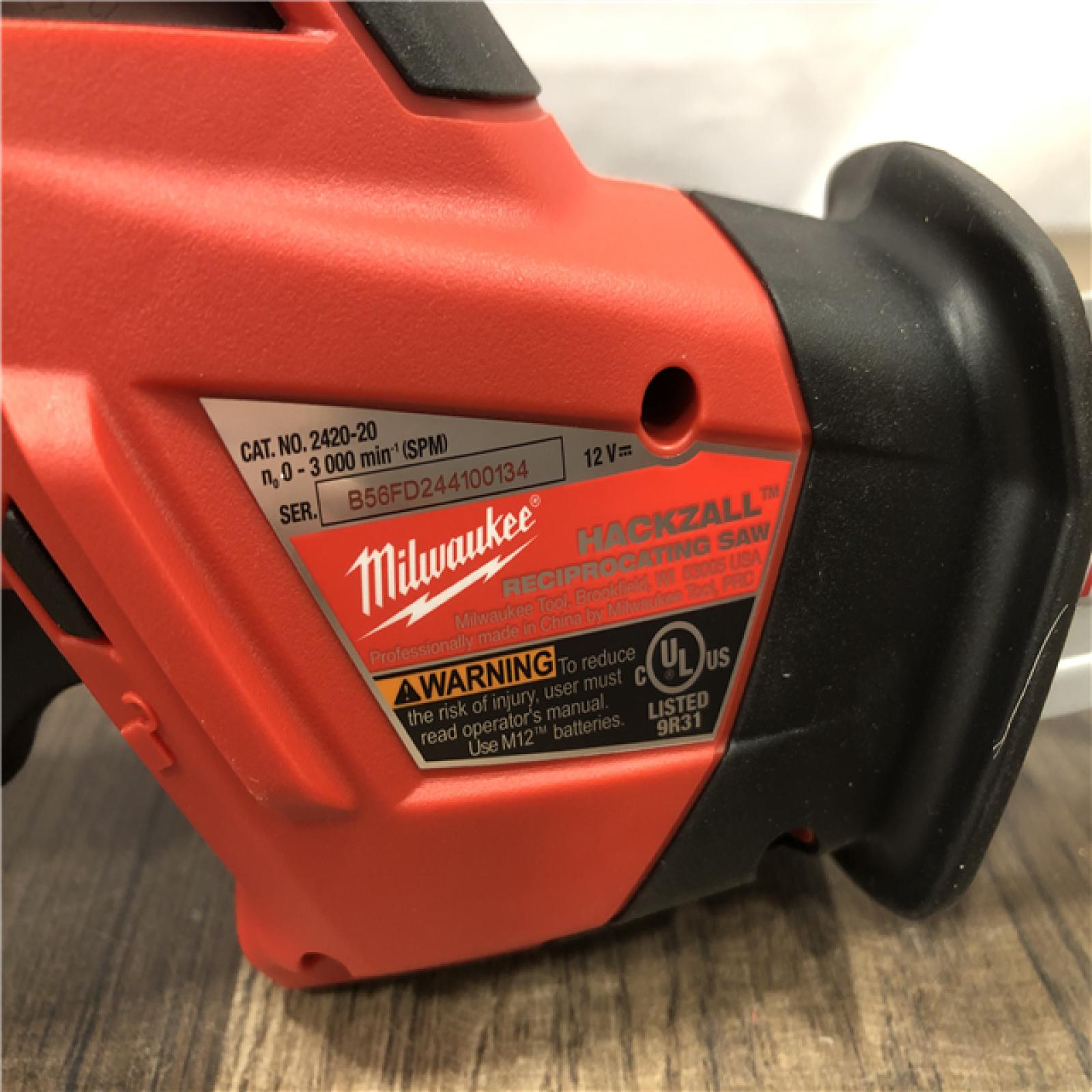 AS-IS Milwaukee 12V Lithium-Ion HACKZALL Cordless Reciprocating Saw Kit