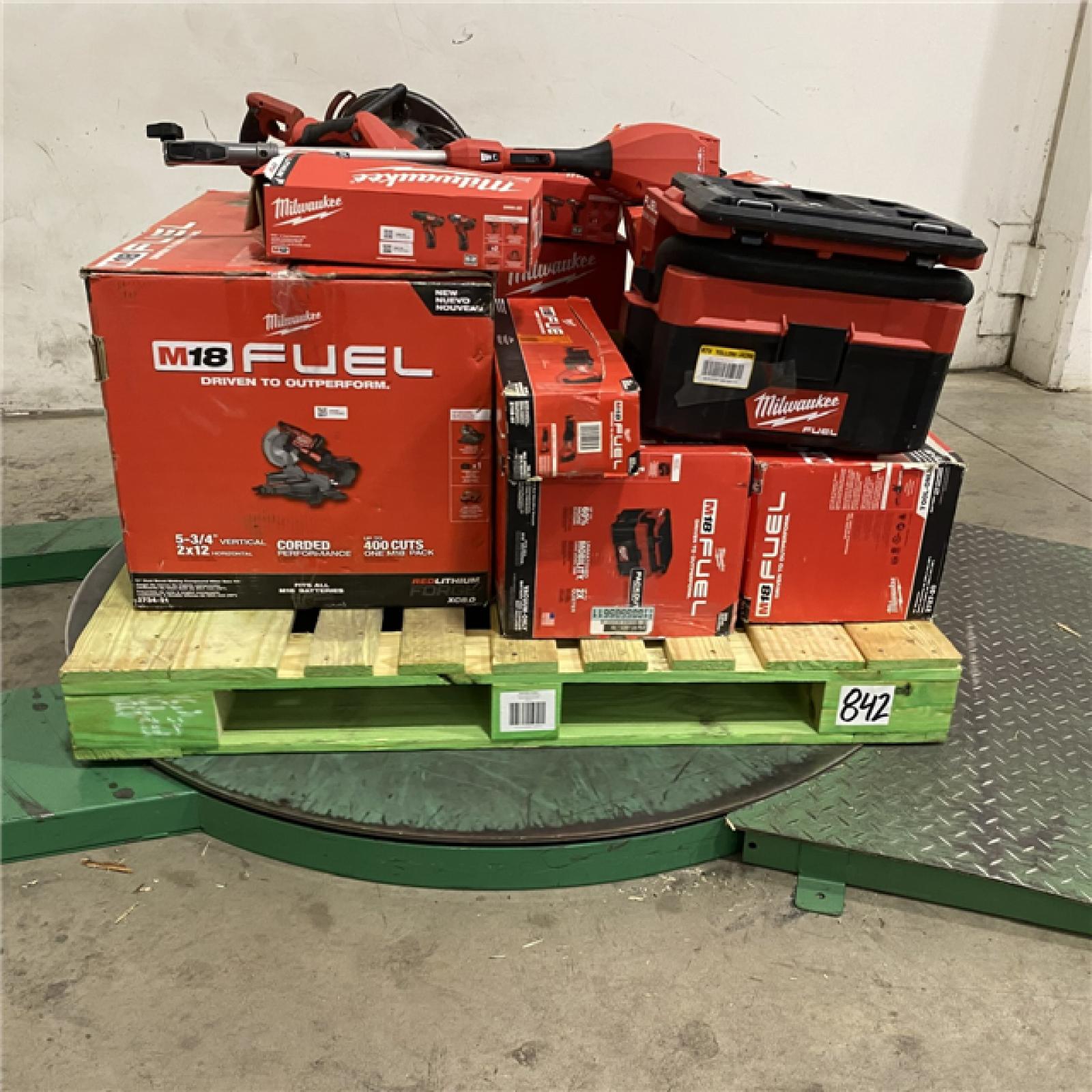 Dallas Location - As-Is MILWAUKEE Tool Pallet