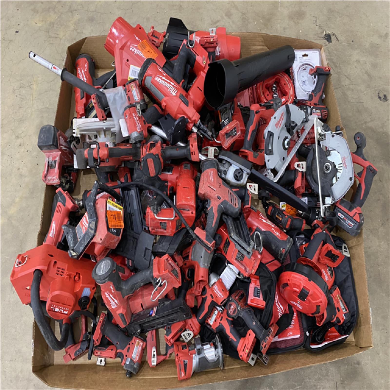 Houston Location AS IS - Tool Pallet