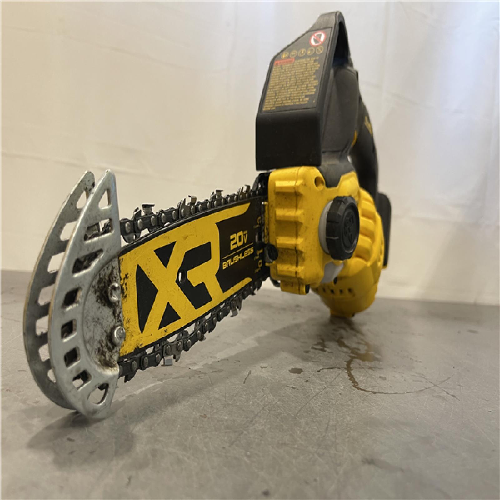 AS-IS - DeWalt 20V MAX 8 in. Brushless Cordless Battery Powered Pruning Chainsaw
