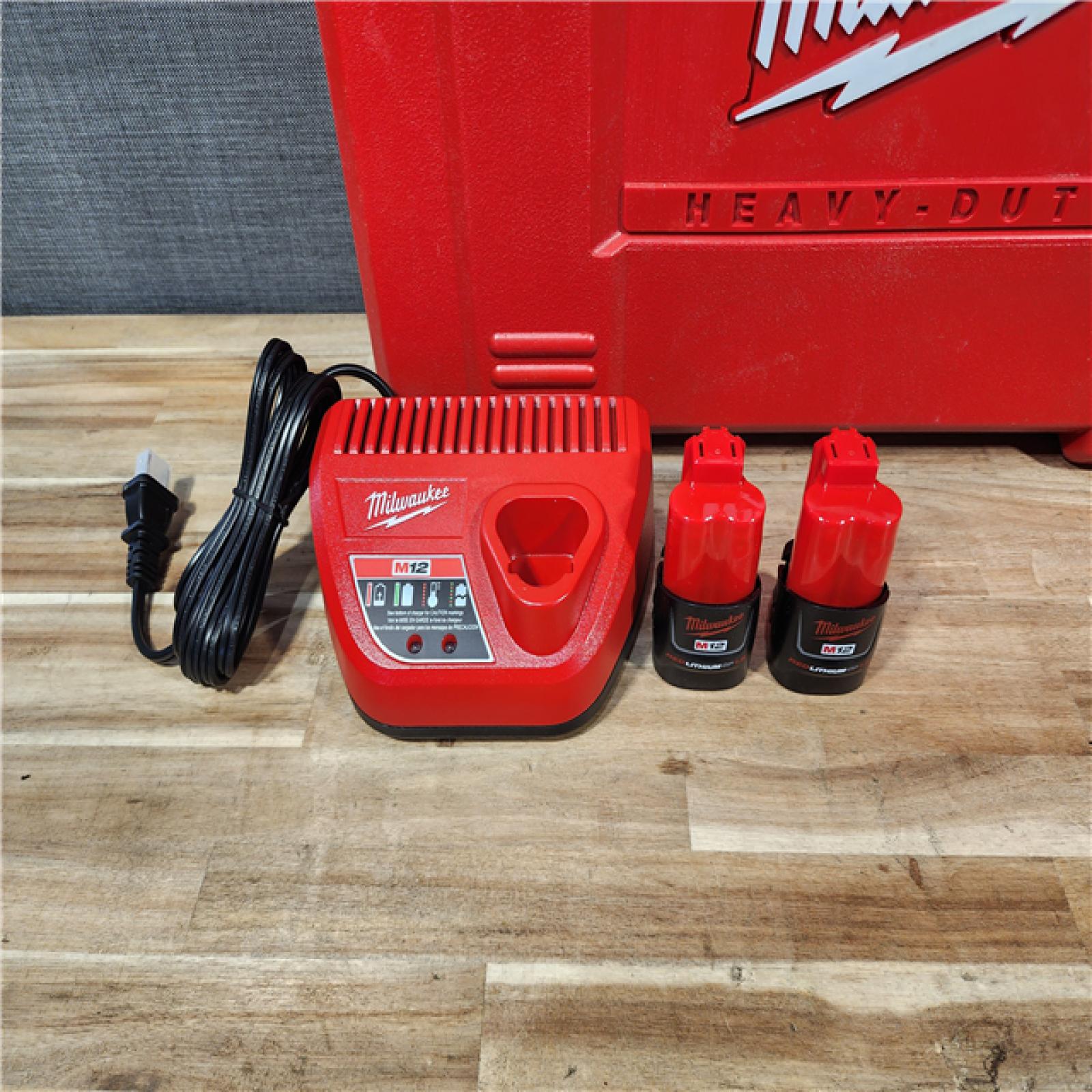 HOUSTON LOCATION - AS-IS Milwaukee 12-Volt Lithium-Ion Force Logic Cordless Press Tool Kit