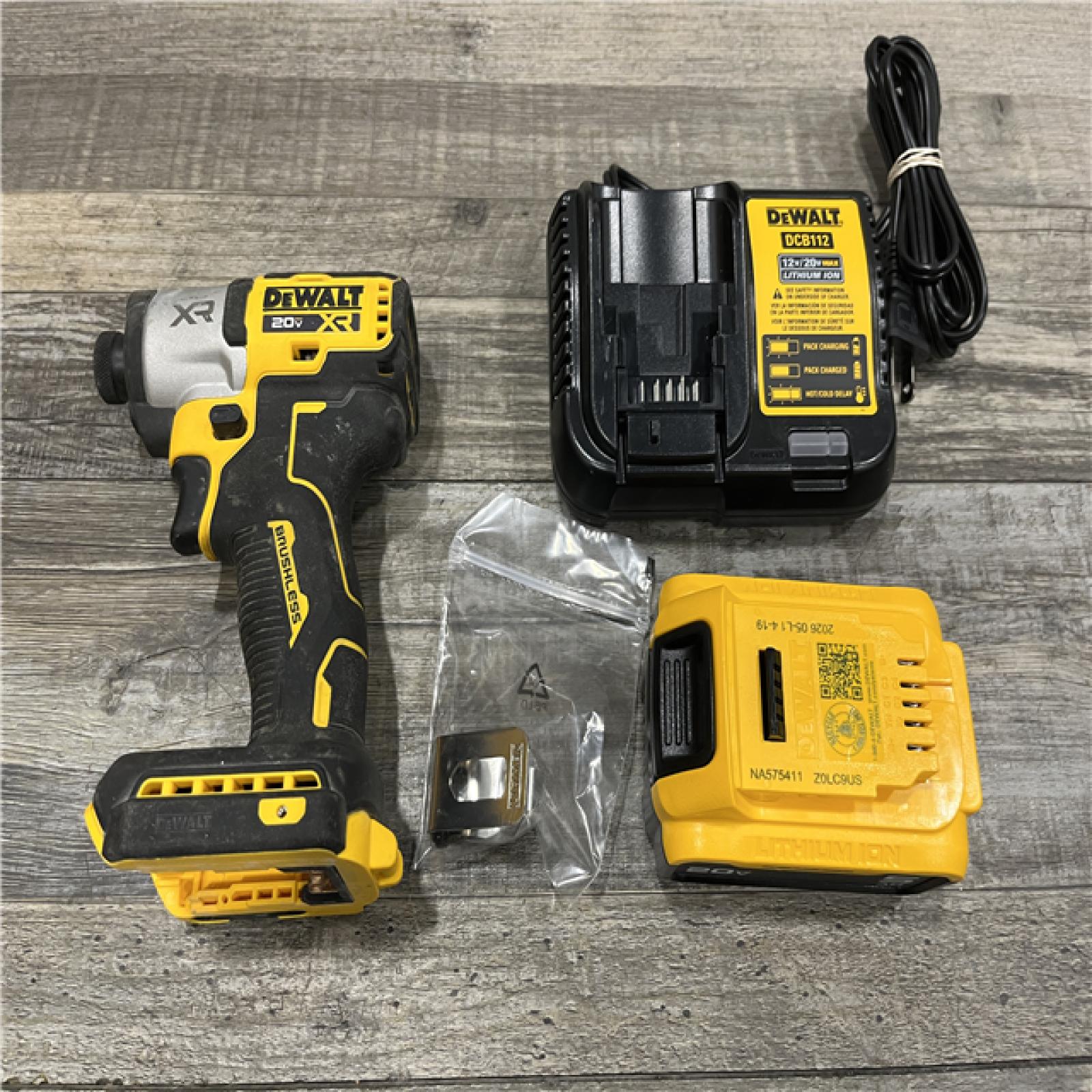 AS-IS DEWALT 20-Volt Maximum XR Lithium-Ion Cordless Brushless 1/4 in. 3-Speed Impact Driver Kit