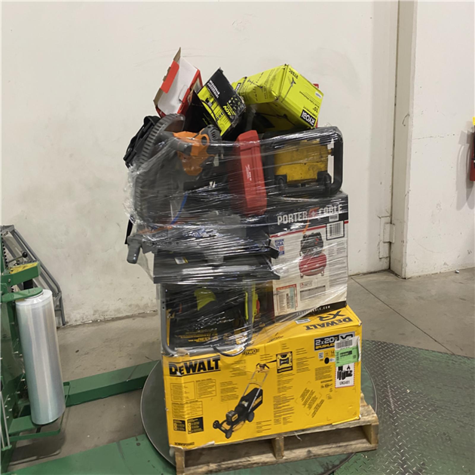 Dallas Location - As-Is Tool Pallet