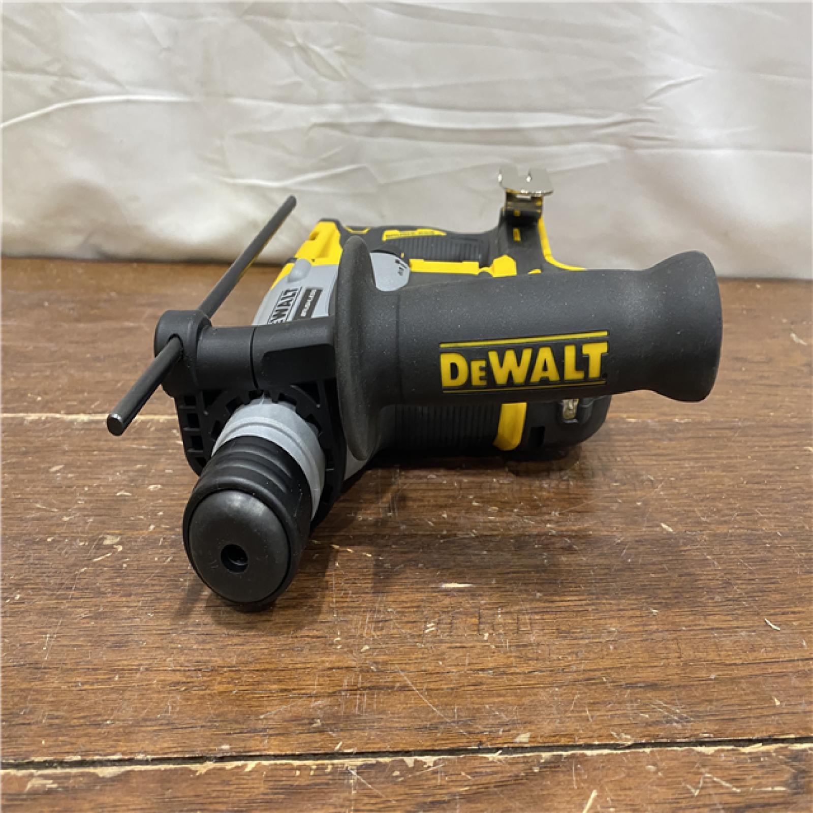 AS-IS Dewalt DCH172B MAX Atomic 20V 5/8 Inch Brushless Cordless SDS Plus Rotary Hammer (Tool Only)
