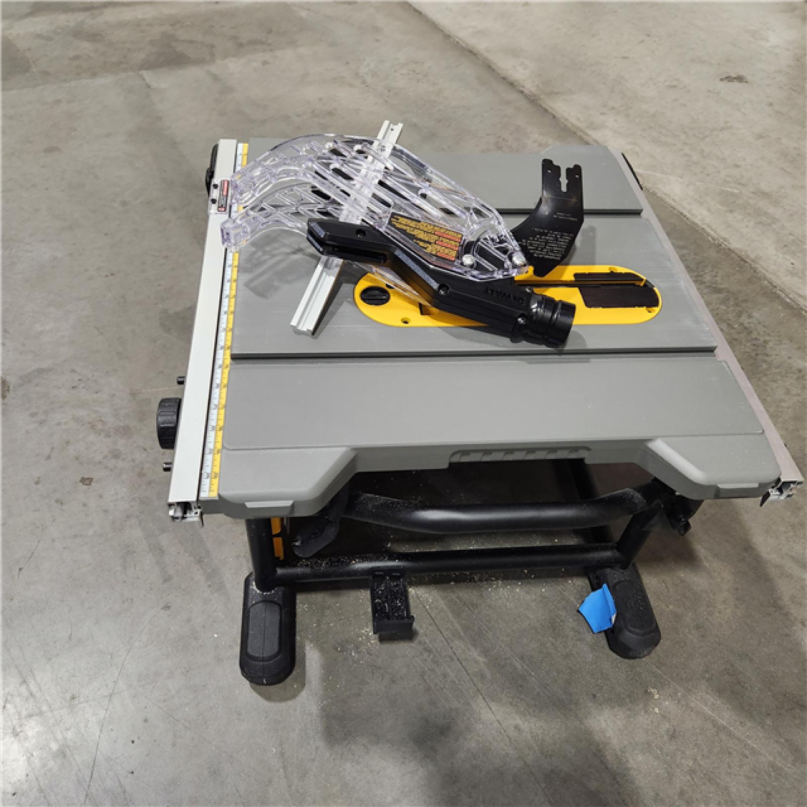 As-Is- DEWALT 15 Amp Corded 8-1/4 in. Compact Portable Jobsite Table Saw