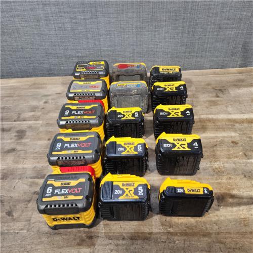 HOUSTON LOCATION - AS-IS DEWALT BATTERY PACK QTY - 15
