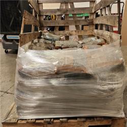 Phoenix Location MSI LSAPBLU0.5CRU20 0.50 in. Saphire Blue Fire Glass - 20 lb. Bag (40+ Bags)