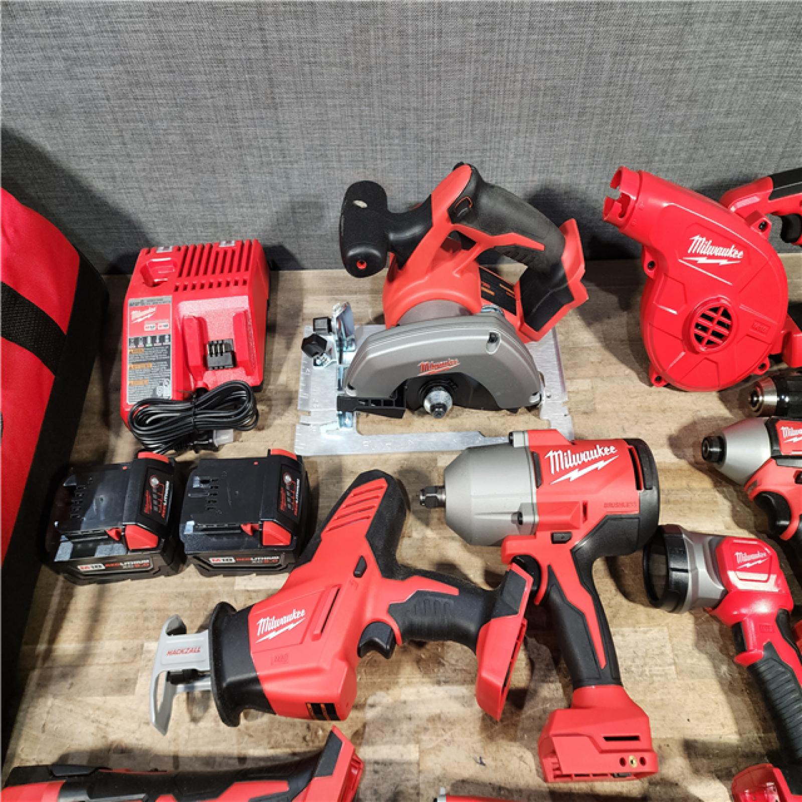 HOUSTON LOCATION - AS-IS Milwaukee 18-Volt Lithium-Ion Cordless (9-Tool) Combo Kit