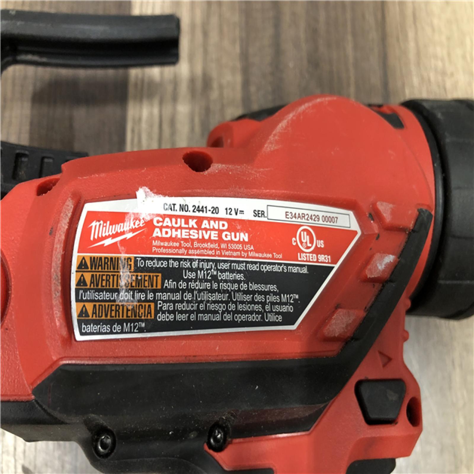 AS-IS Milwaukee 12V Lithium-Ion Cordless 10 oz. Adhesive and Caulk Gun (Tool-Only)