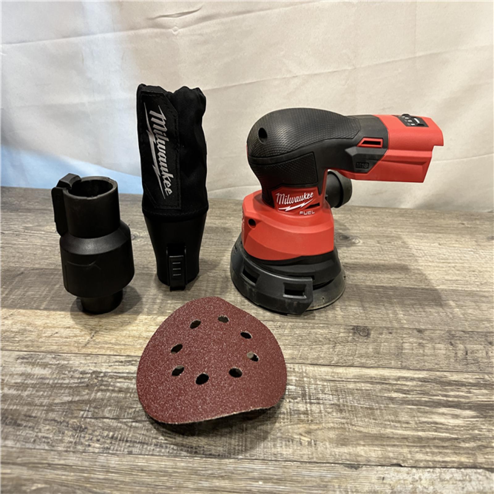 AS-IS Milwaukee 18V Lithium-Ion Brushless Cordless FUEL 5 in. Random Orbit Sander (Tool-Only)