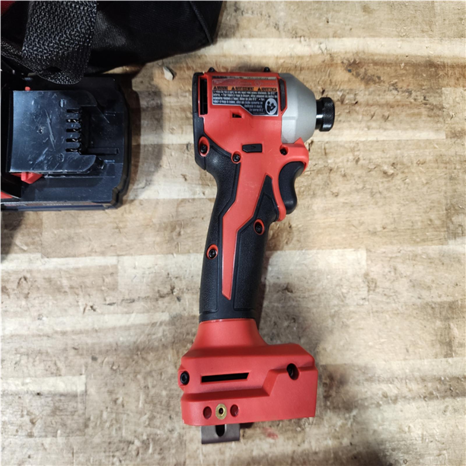 HOUSTON LOCATION - AS - IS MILWAUKEE 1 TOOL COMBO KIT