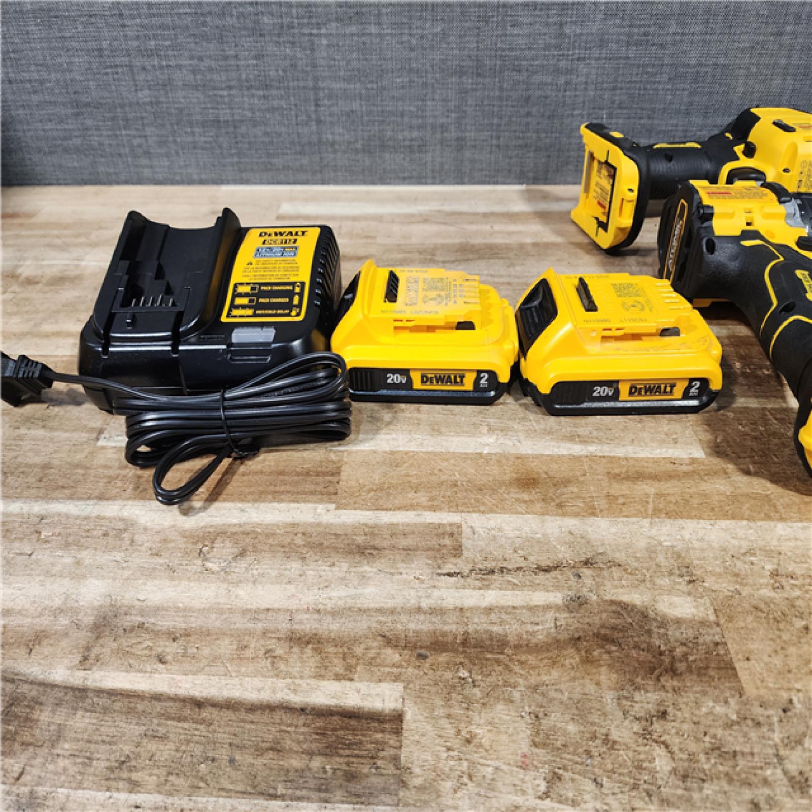 HOUSTON LOCATION - AS - IS DEWALT ATOMIC 20-Volt Lithium-Ion Cordless Brushless (3-Tool) Combo Kit