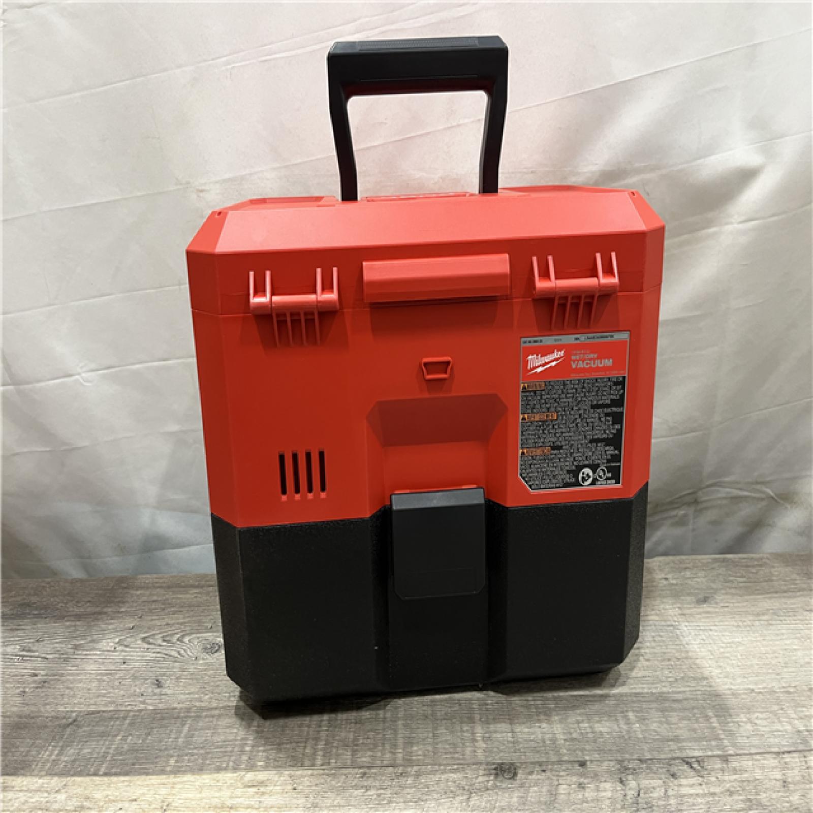 AS-IS Milwaukee FUEL 12-Volt Lithium-Ion Cordless 1.6 Gal. Wet/Dry Vacuum (Vacuum-Only)