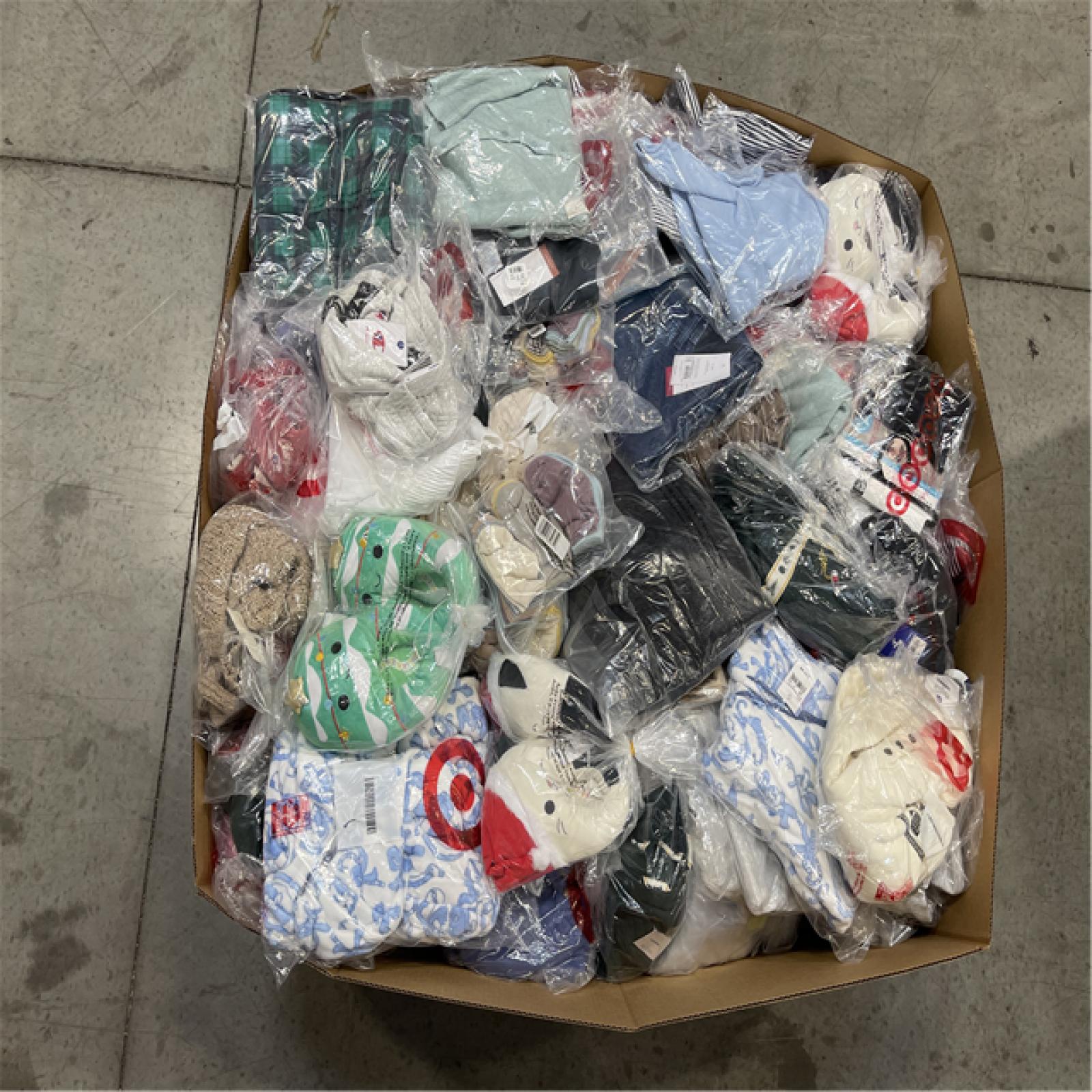 DALLAS LOCATION- NEW!- BULLSEYE MIXED PALLET (300 UNITS)
