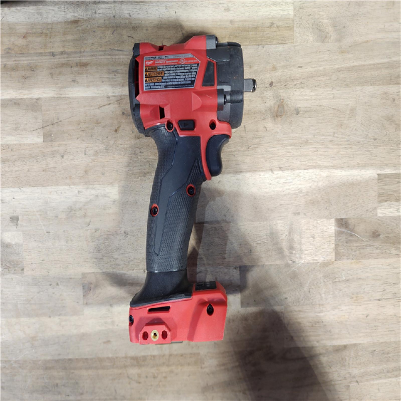 HOUSTON LOCATION - AS-IS MILWAUKEE 3/8 COMPACT IMPACT WRENCH W/ BATTERY & CHARGER