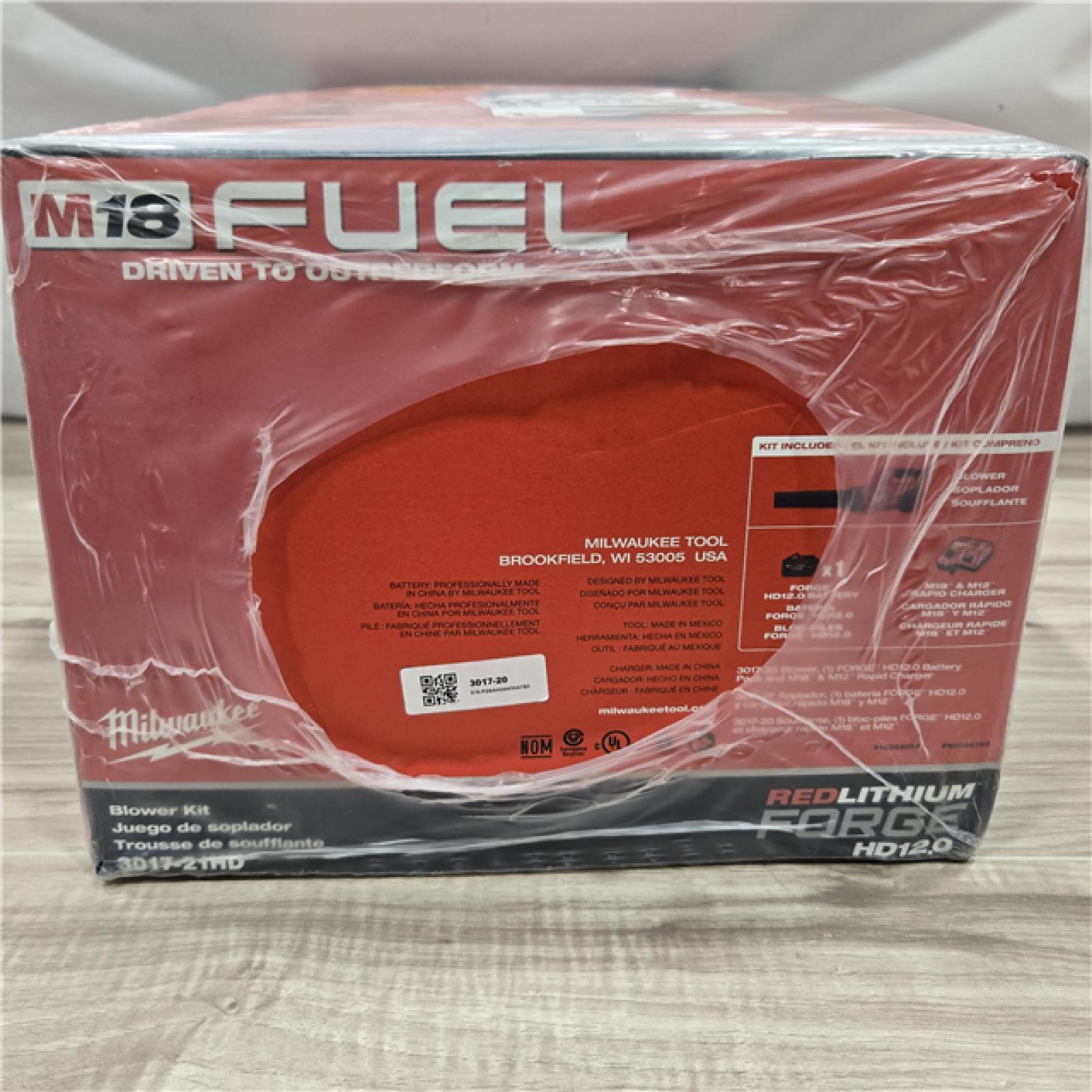 NEW! - Milwaukee Tools M18 FUEL Blower 3017-21HD