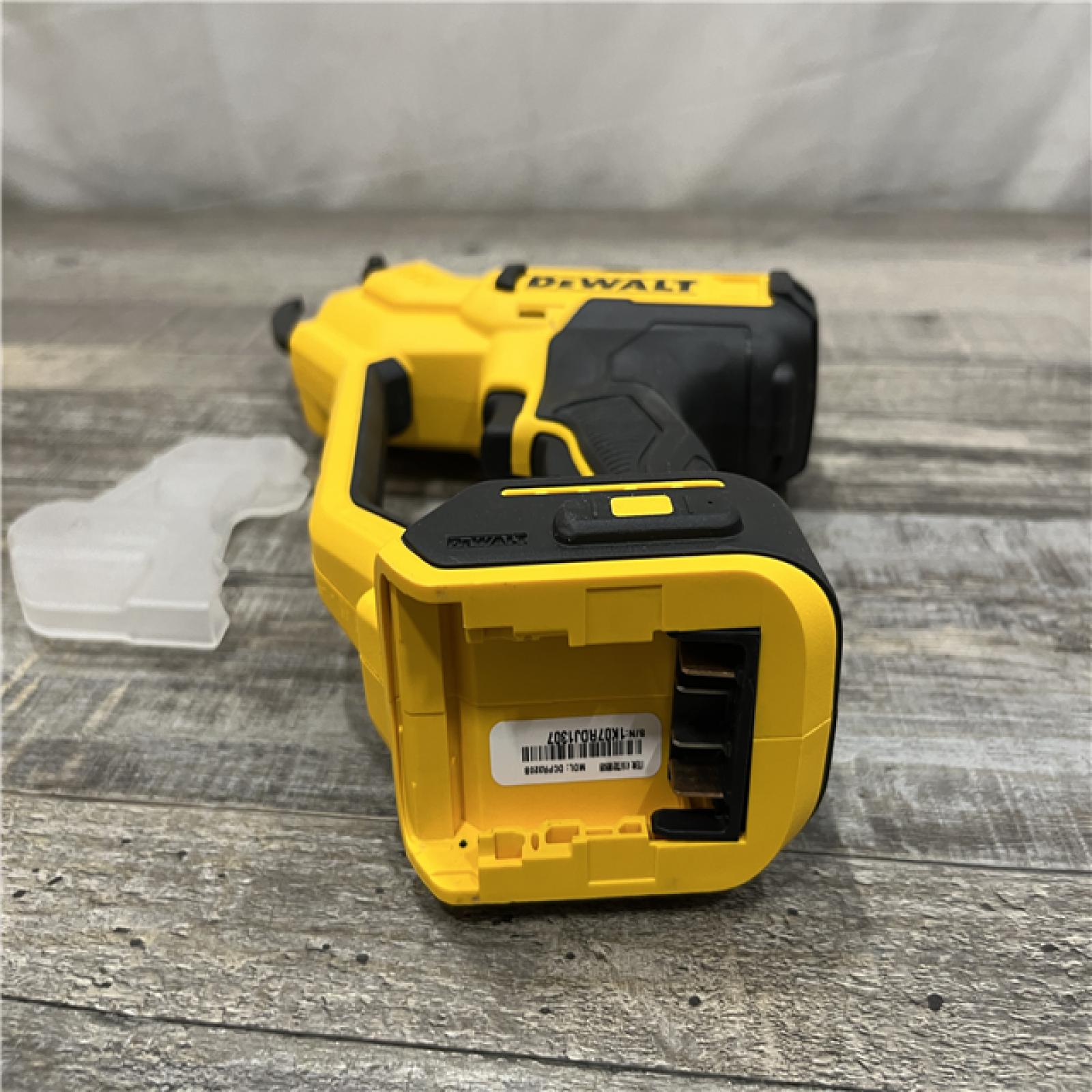 AS-IS DEWALT 20-Volt MAX 1 -1/2 in. Capacity Cordless Battery Powered Pruner (Tool Only)