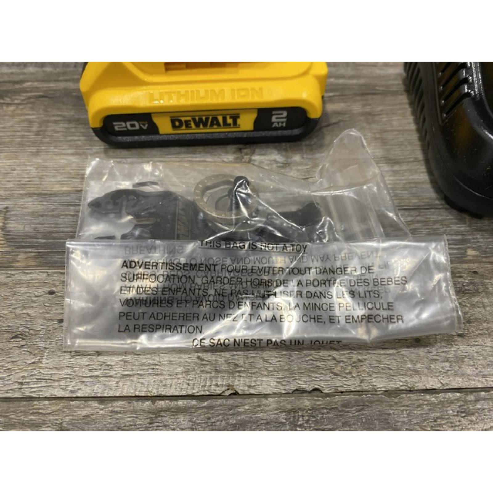 AS-IS DEWALT ATOMIC 20V MAX Cordless Brushless Oscillating Multi Tool Kit