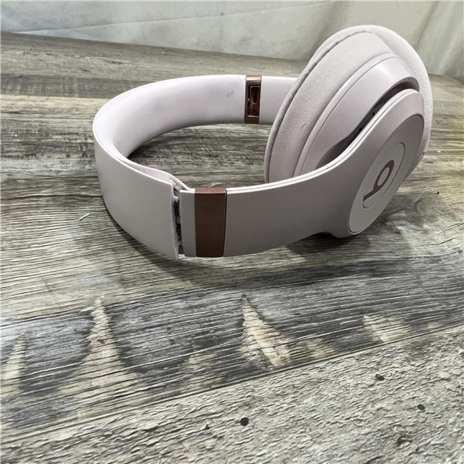 AS-IS Beats Solo 4 Bluetooth Wireless On-Ear Headphones - Cloud Pink