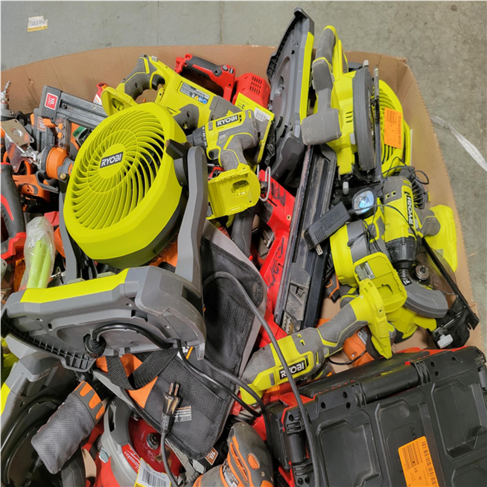 CALIFORNIA AS-IS TOOL PALLET