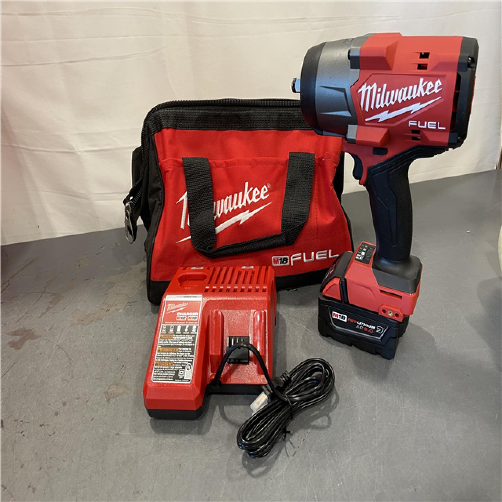 AS-IS - Milwaukee M18 1/2 in. Cordless Brushless High Torque Impact Wrench Kit