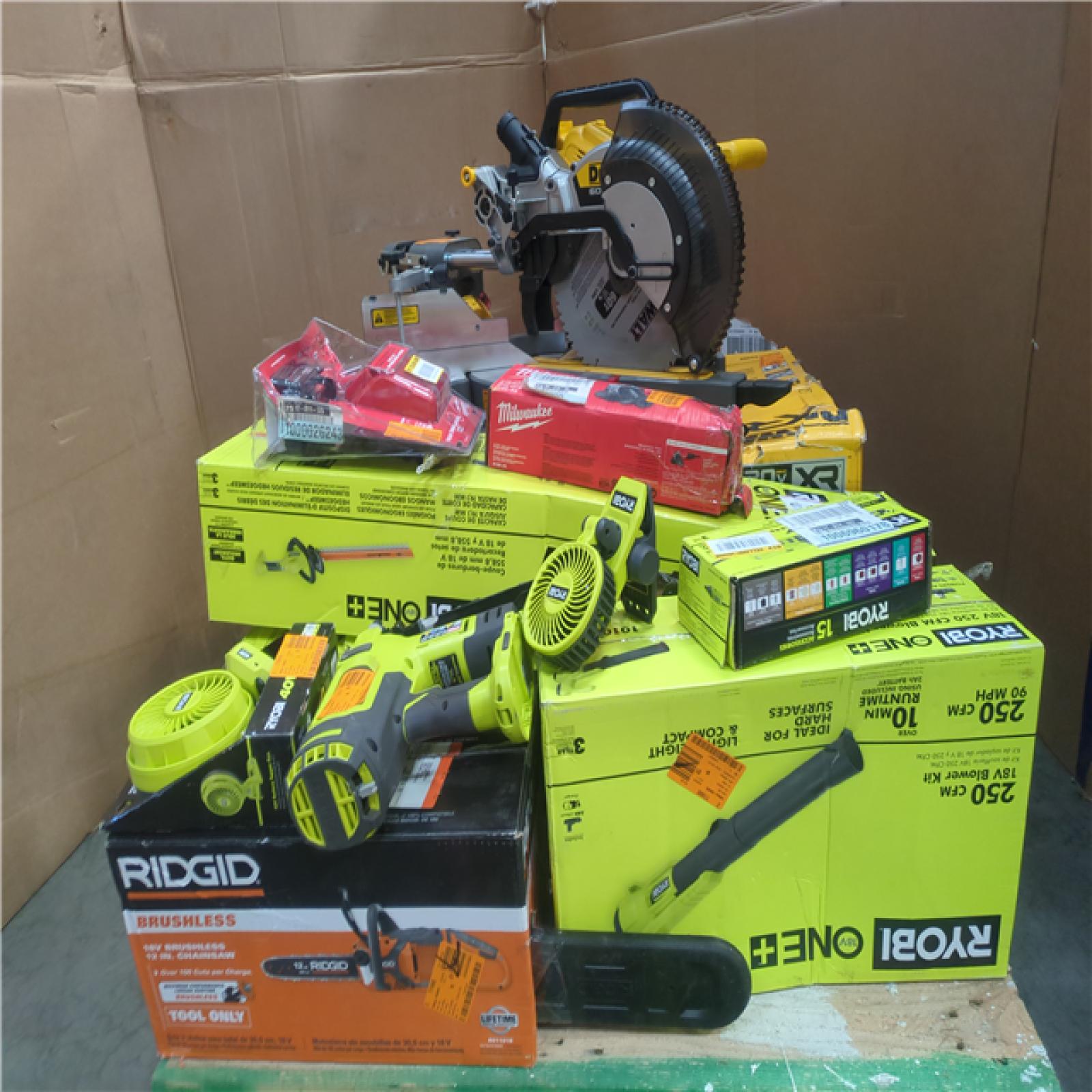 PHOENIX AS-IS TOOL PALLET