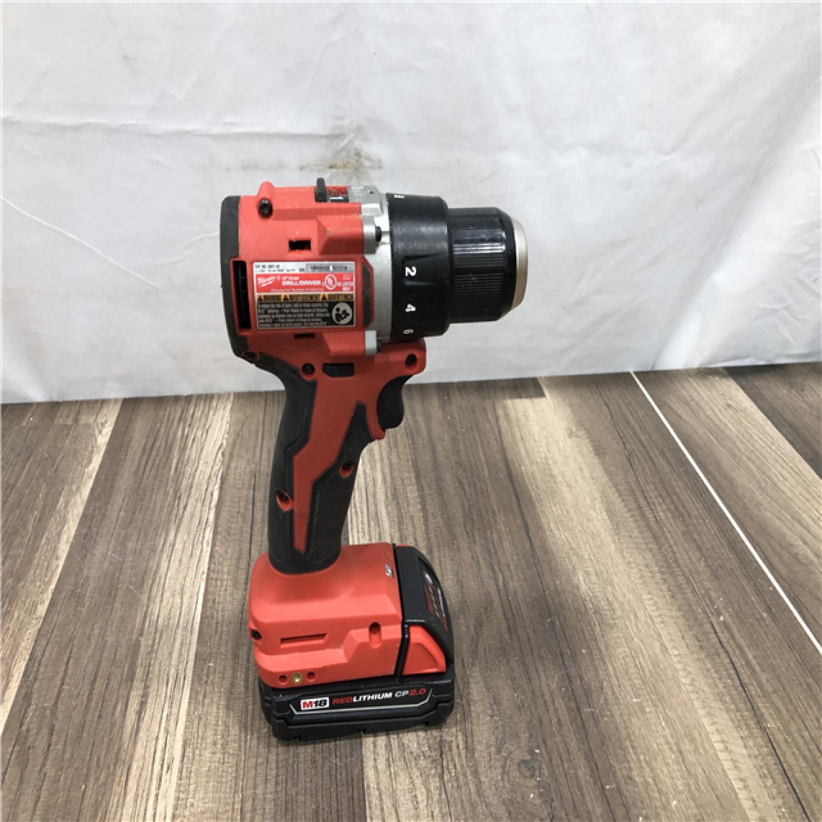 AS-IS Milwaukee 18V Lithium-Ion Brushless Cordless 1/2 in. Compact Drill/Driver Kit