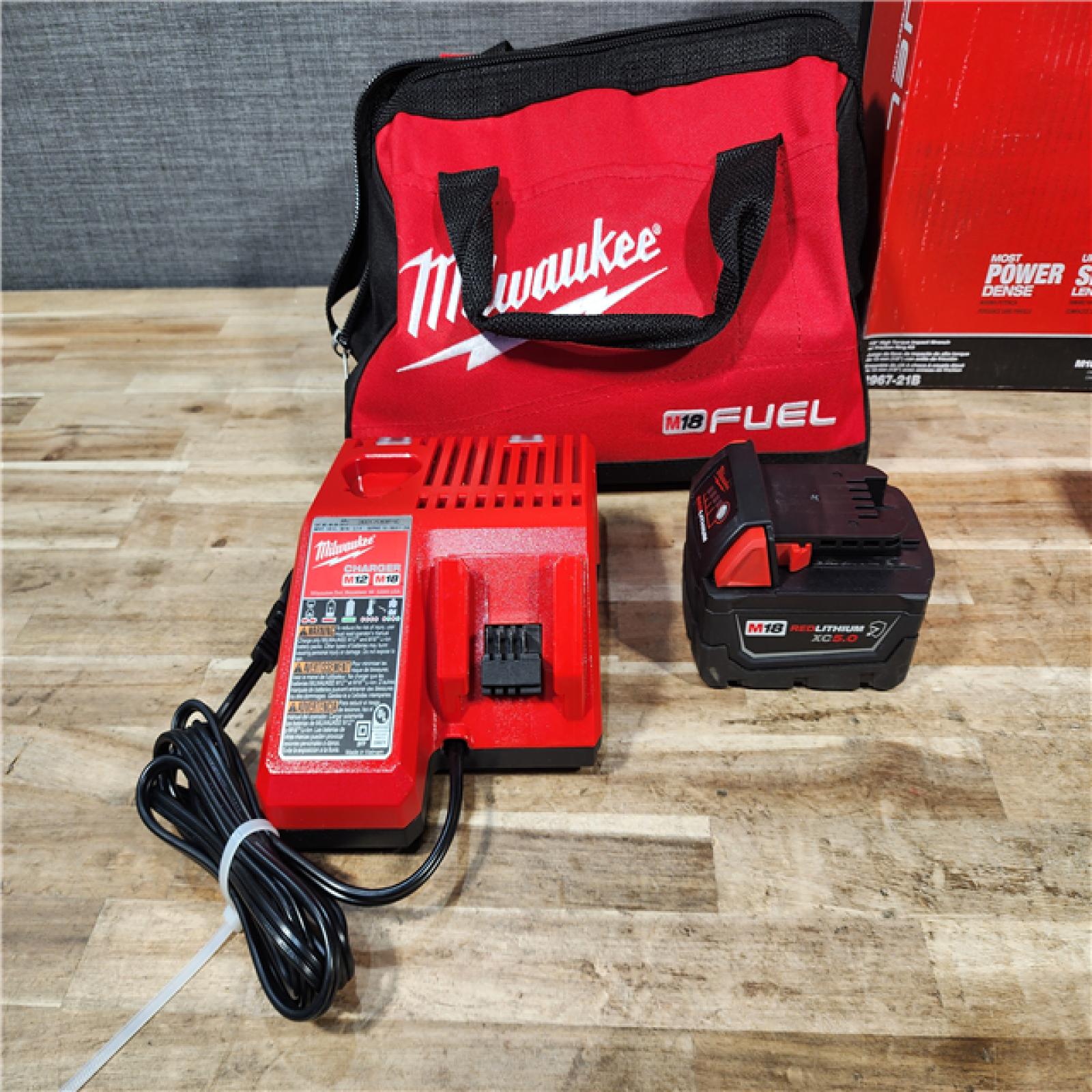 HOUSTON LOCATION - AS-IS Milwaukee FUEL 18V Lithium-Ion Brushless Cordless 1/2 in. Impact Wrench w/Friction Ring Kit
