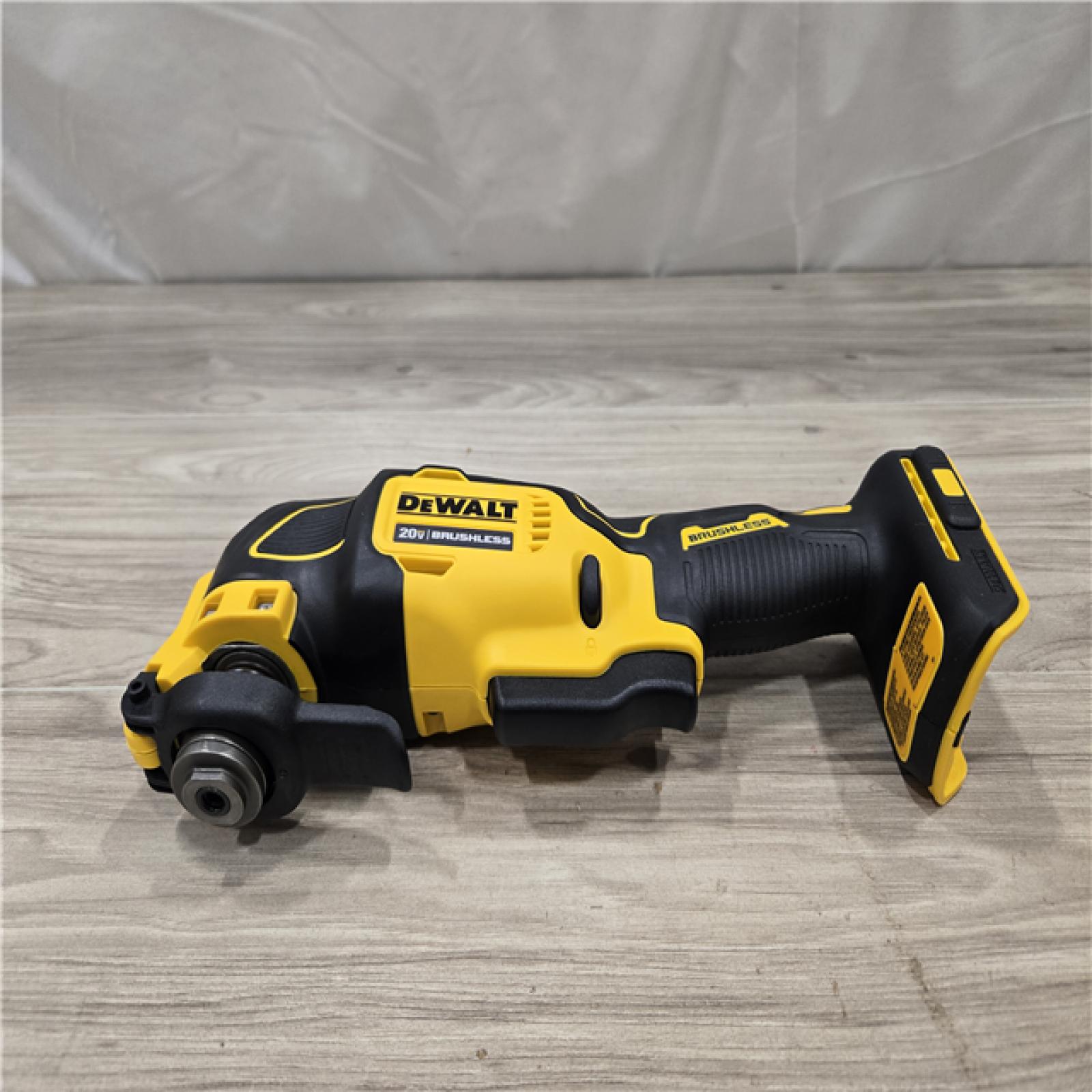 AS-IS DeWalt DCS354D1 20V Cordless Oscillating Multi-Tool Kit