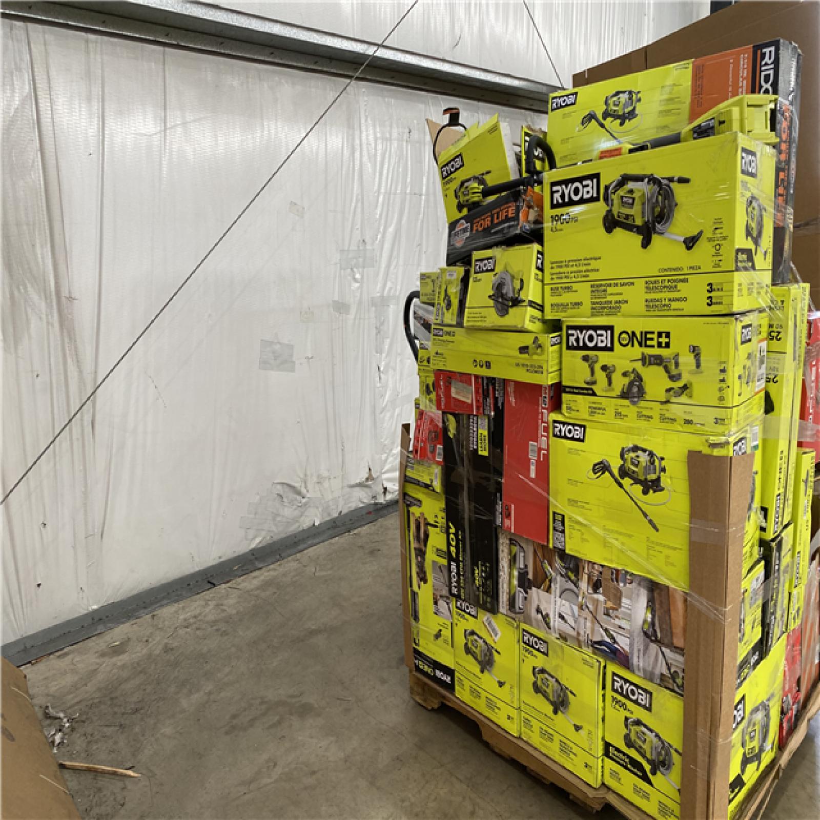 Houston Location AS IS - Tool Pallet